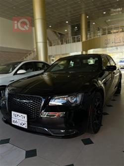 کرایسلەر 300